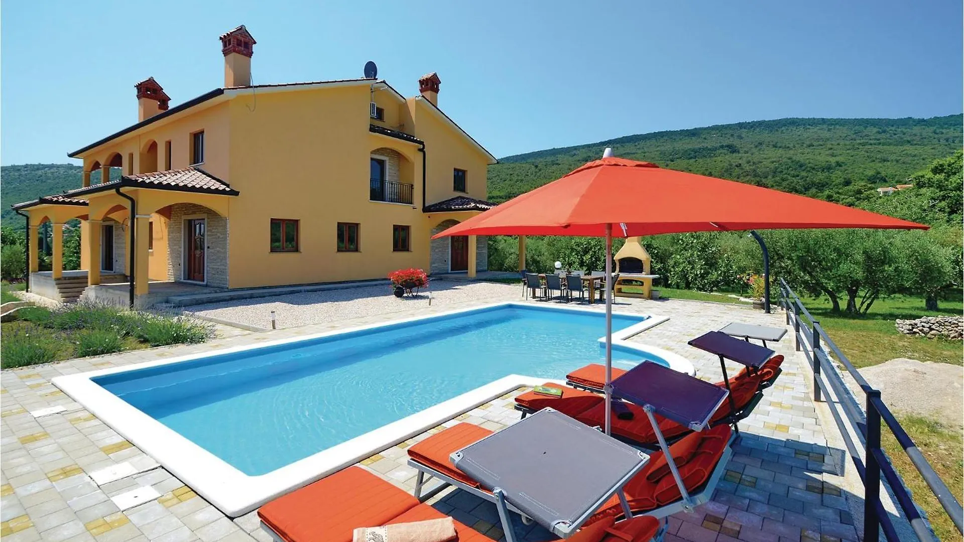 Amazing Home In Labin With Outdoor Swimming Pool Drenje