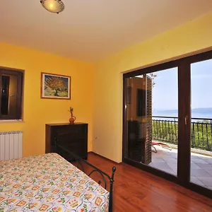  Apartment Solea